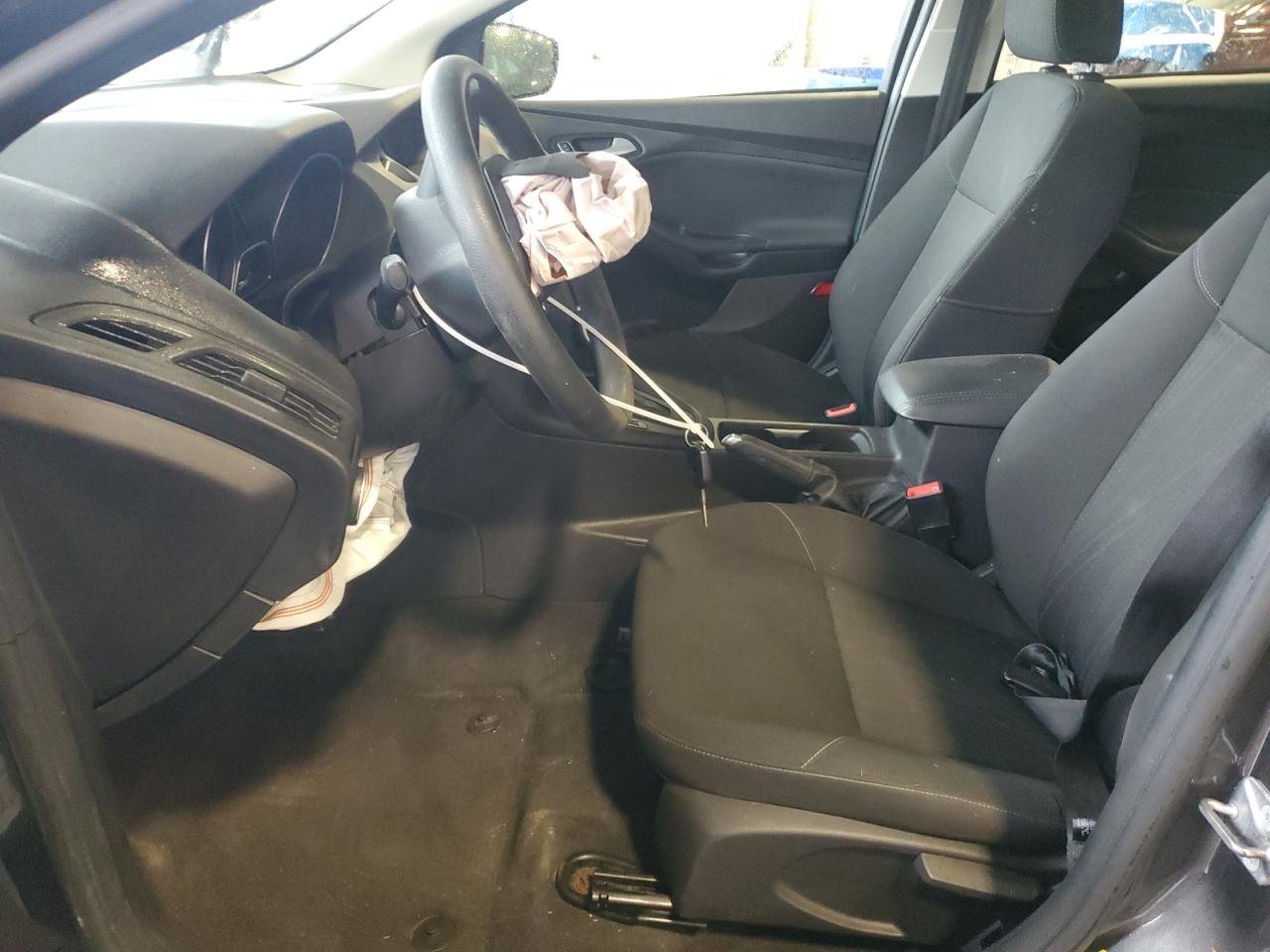 2015 Ford Focus Se VIN: 1FADP3F26FL258804 Lot: 80815355