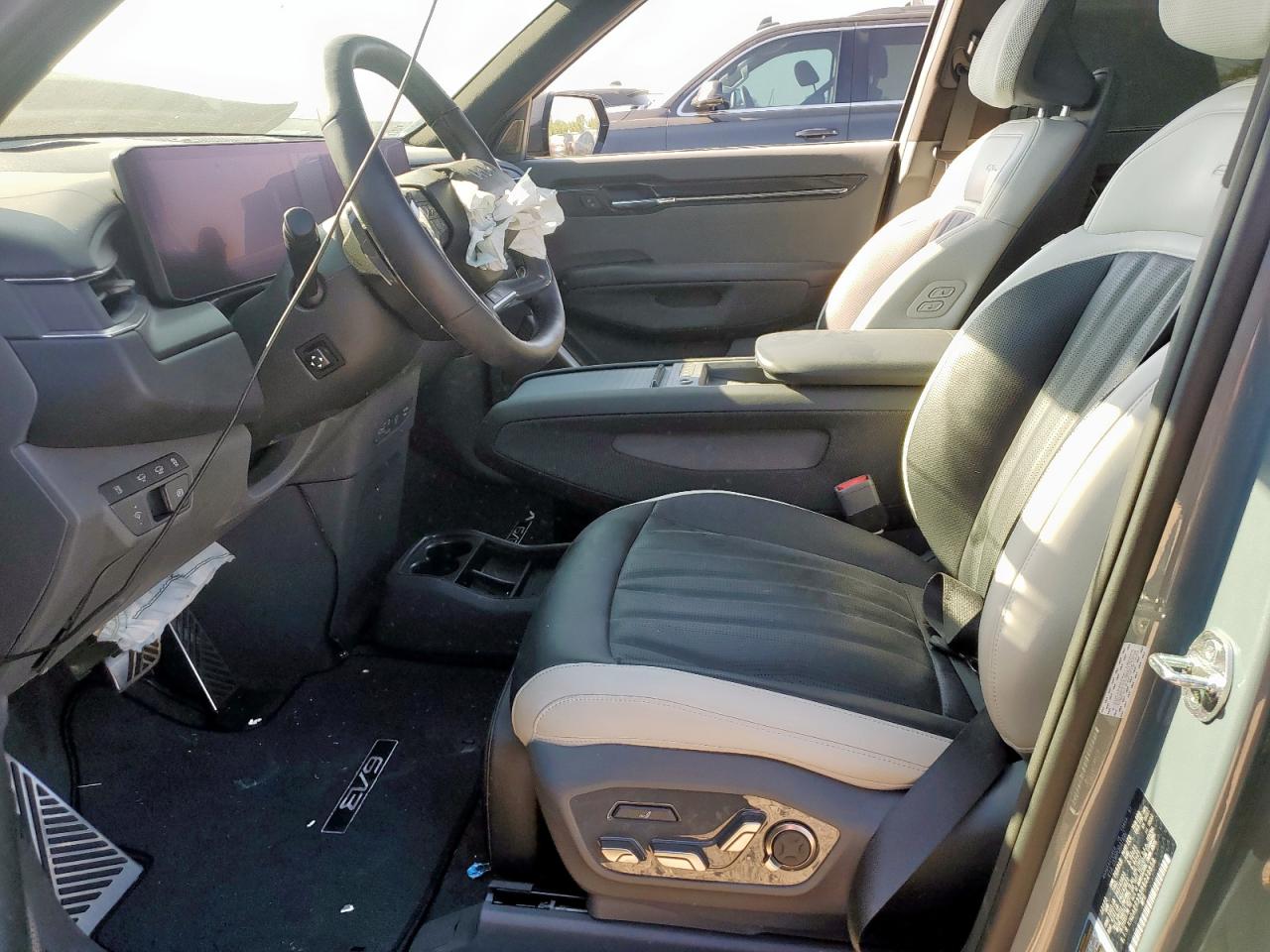 2024 Kia Ev9 Gt Line VIN: KNDAEFS53R6029858 Lot: 81588455