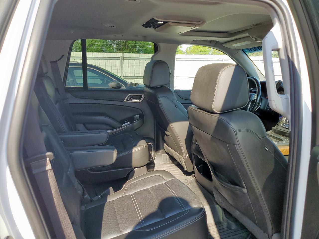 2019 GMC Yukon Denali VIN: 1GKS1CKJ7KR323137 Lot: 84028105