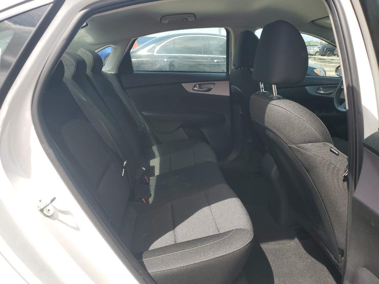 2024 Kia Forte Lx VIN: 3KPF24AD5RE707340 Lot: 81382395