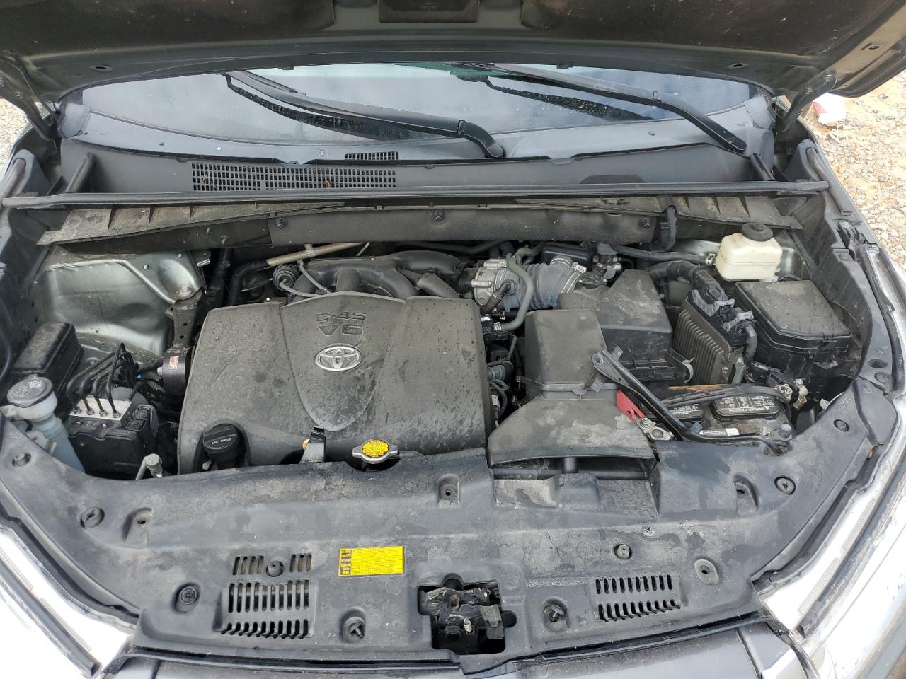 2017 Toyota Highlander Se VIN: 5TDKZRFH3HS197738 Lot: 81679275