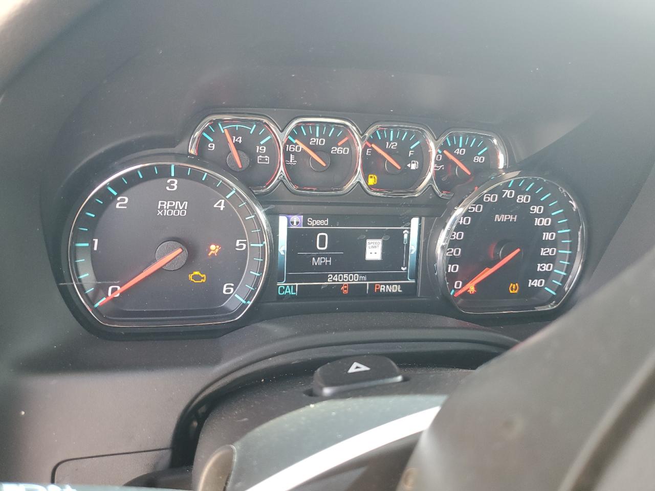 2020 Chevrolet Suburban C1500 Lt VIN: 1GNSCHKC1LR302247 Lot: 82141855