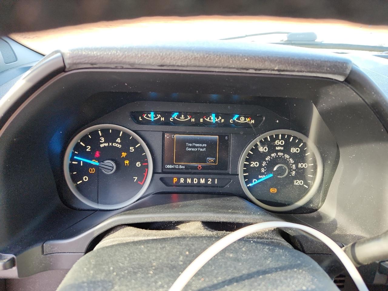 2016 Ford F150 VIN: 1FTMF1EF1GKE91213 Lot: 82100775