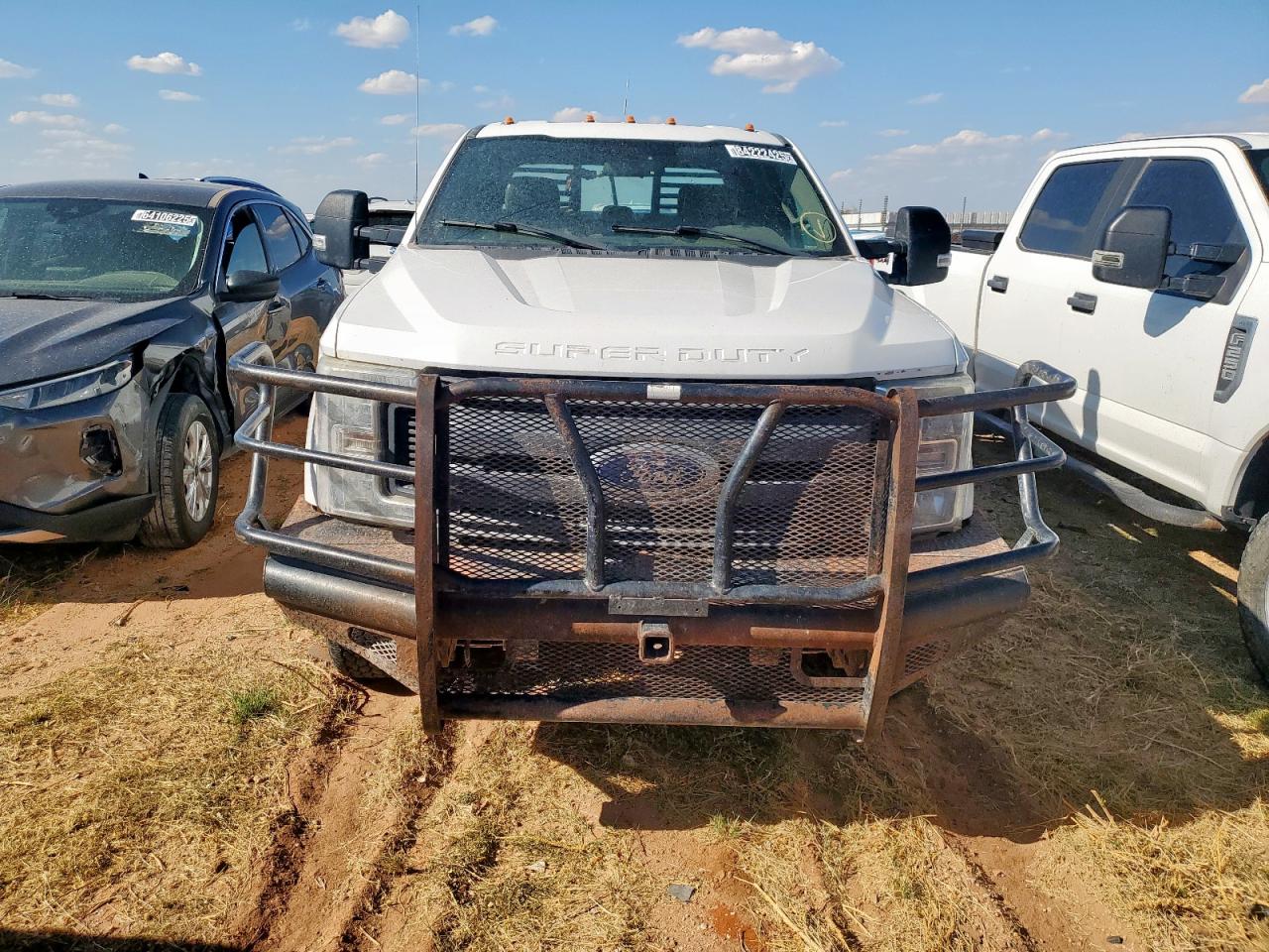 2017 Ford F350 Super Duty VIN: 1FT8W3BTXHEE28425 Lot: 84222425