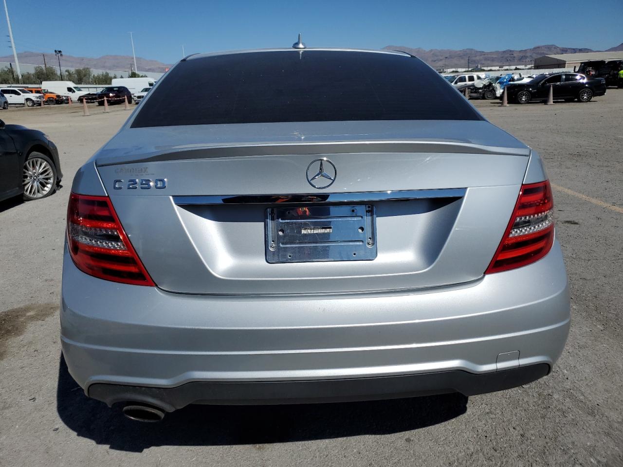 2014 Mercedes-Benz C 250 VIN: WDDGF4HB3EA964982 Lot: 82121065