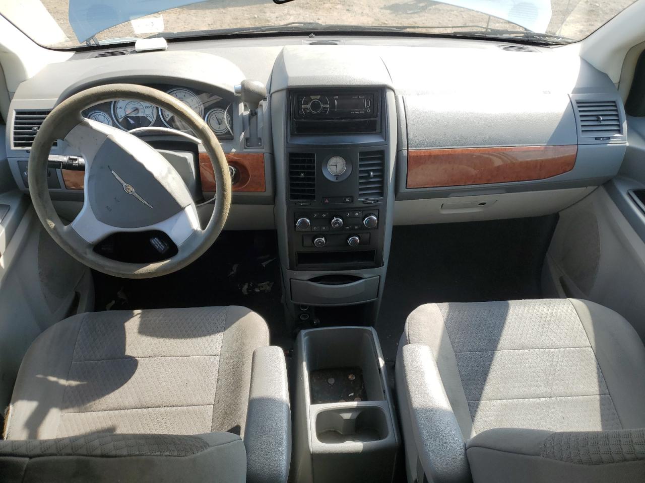 2008 Chrysler Town & Country Lx VIN: 2A8HR44HX8R665532 Lot: 81726655