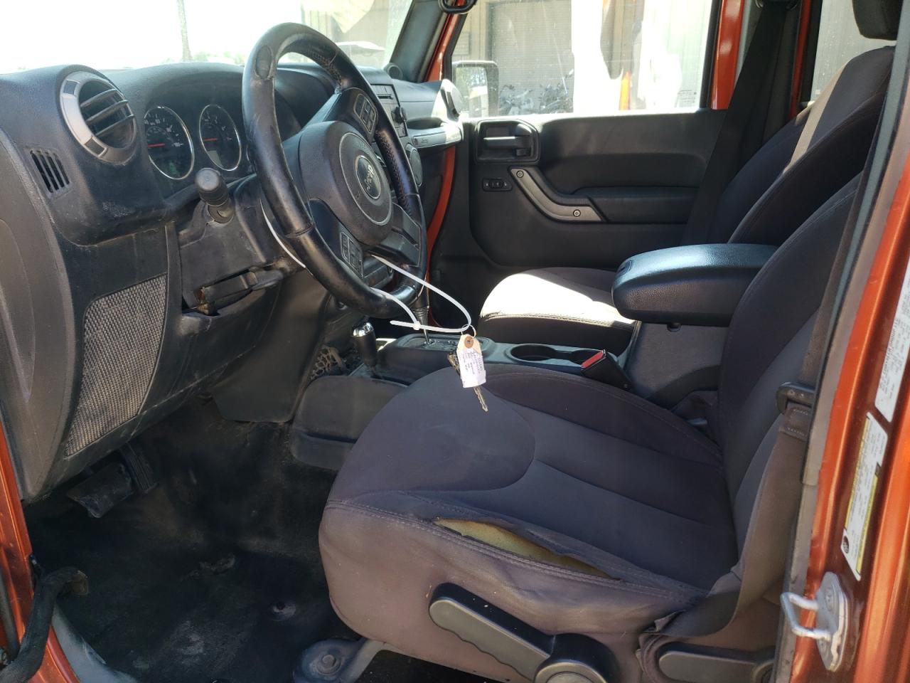 2014 Jeep Wrangler Unlimited Sport VIN: 1C4BJWDG1EL264415 Lot: 71559305