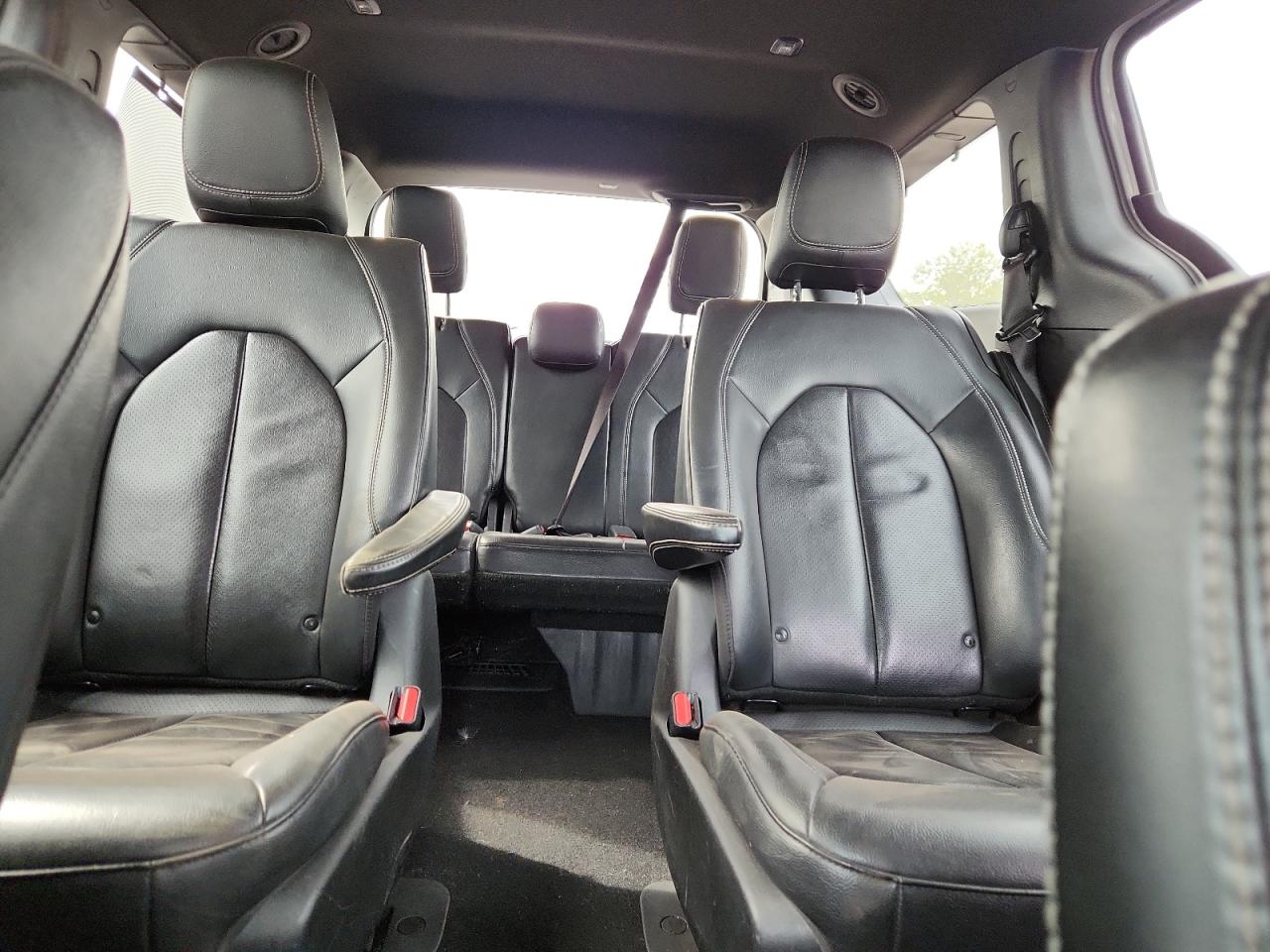 2021 Chrysler Pacifica Hybrid Touring L VIN: 2C4RC1L71MR536349 Lot: 81859875