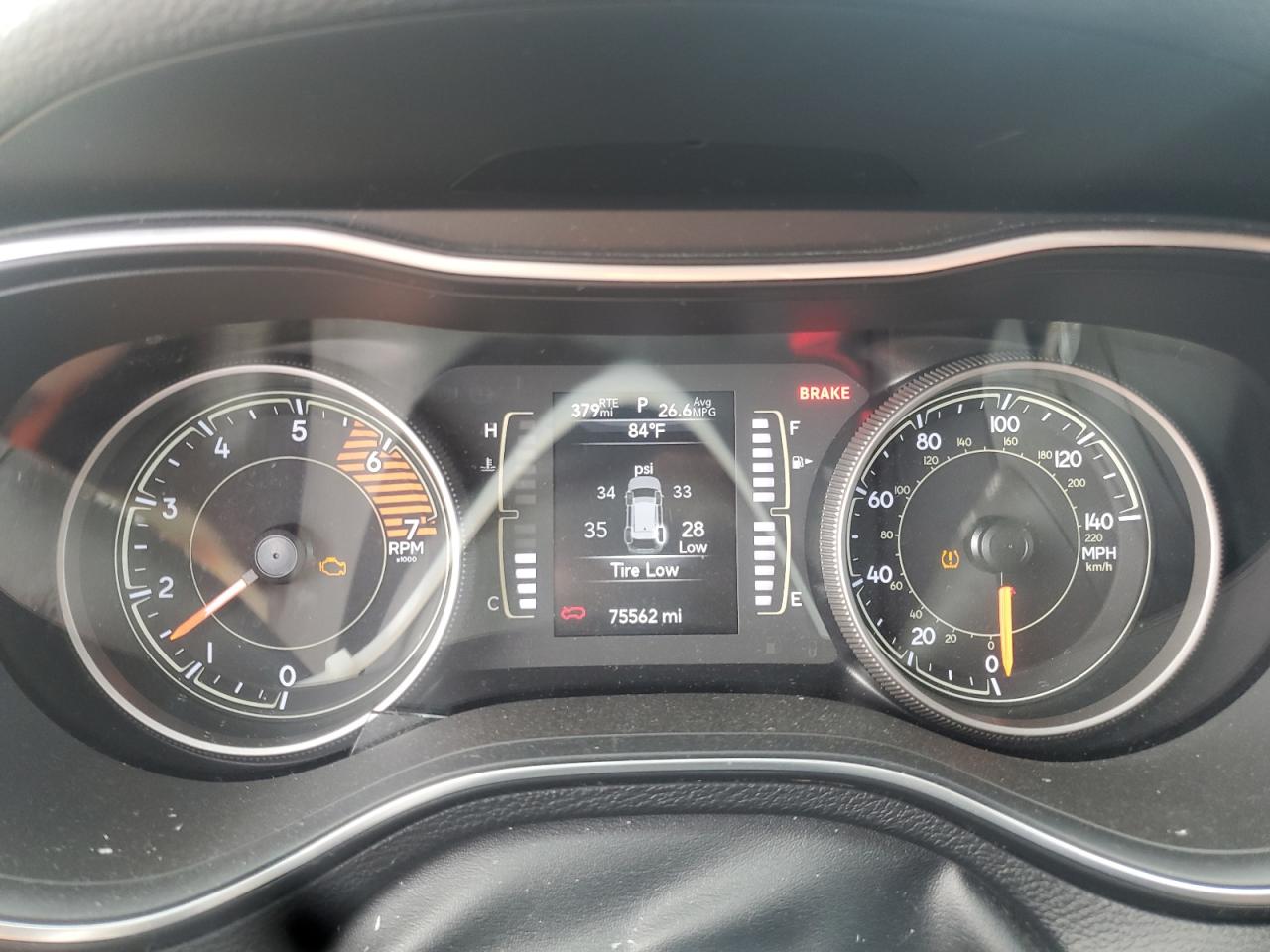 2019 Jeep Cherokee Latitude Plus VIN: 1C4PJLLN9KD248196 Lot: 81339675