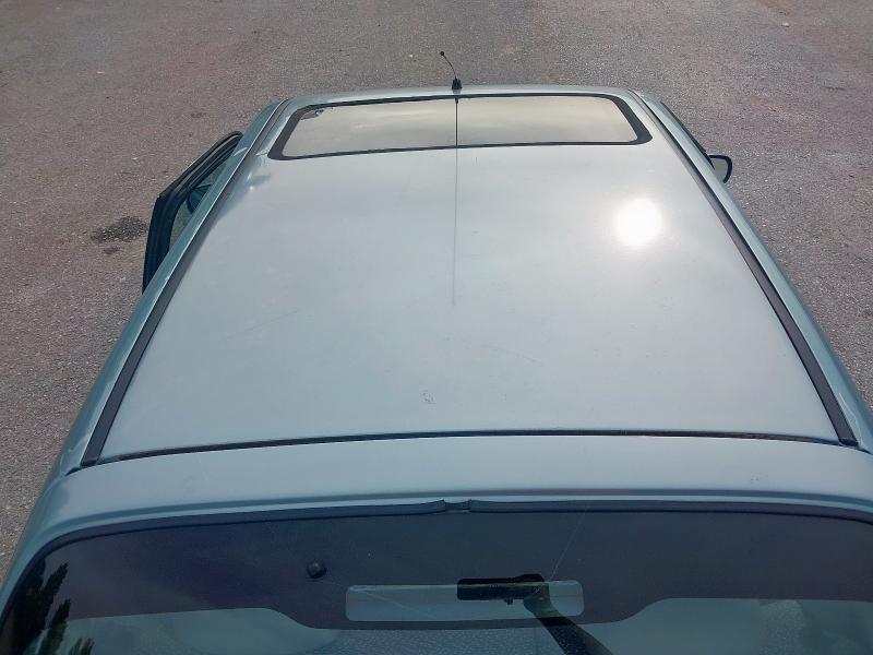 2002 NISSAN MICRA SE 16V AUTO 