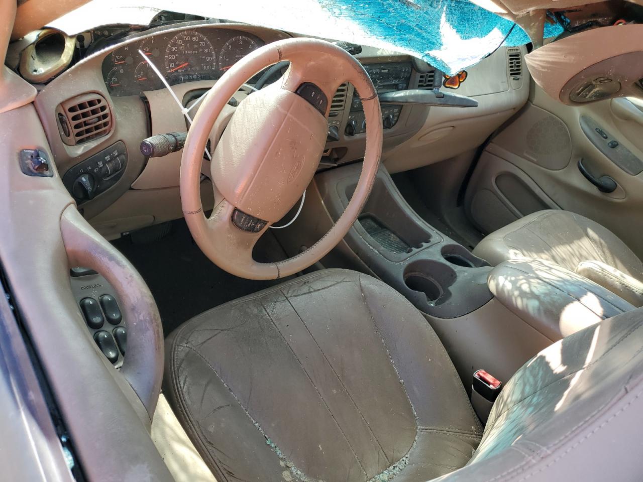 1998 Ford Expedition VIN: 1FMPU18L8WLB40291 Lot: 81162725