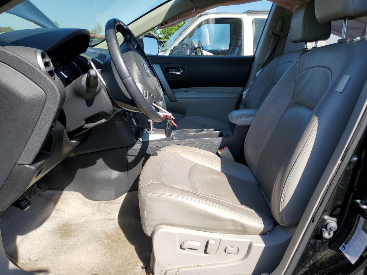 2011 Nissan Rogue S VIN: JN8AS5MV4BW686386 Lot: 84389955