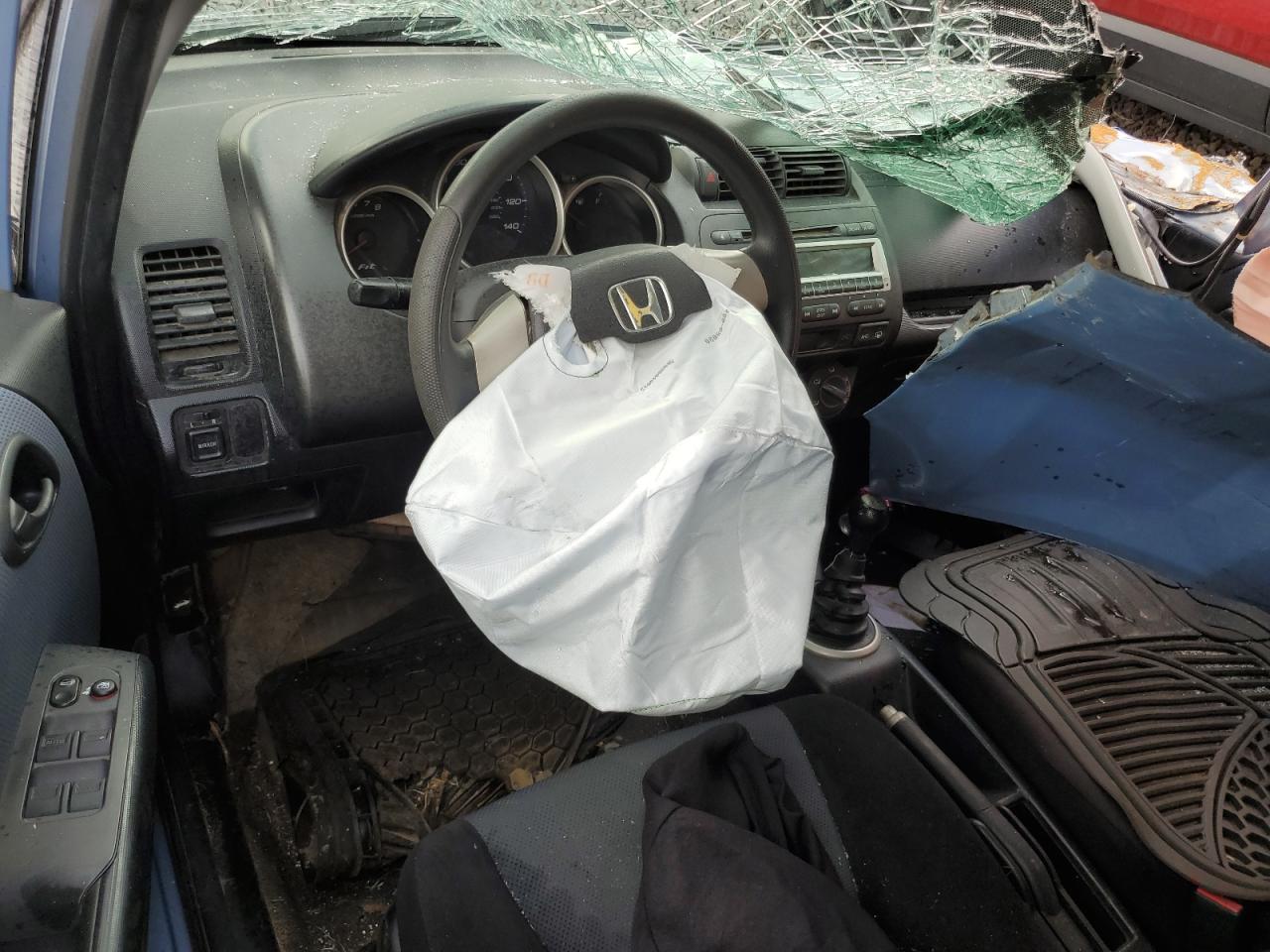 2008 Honda Fit VIN: JHMGD37418S068237 Lot: 71117345