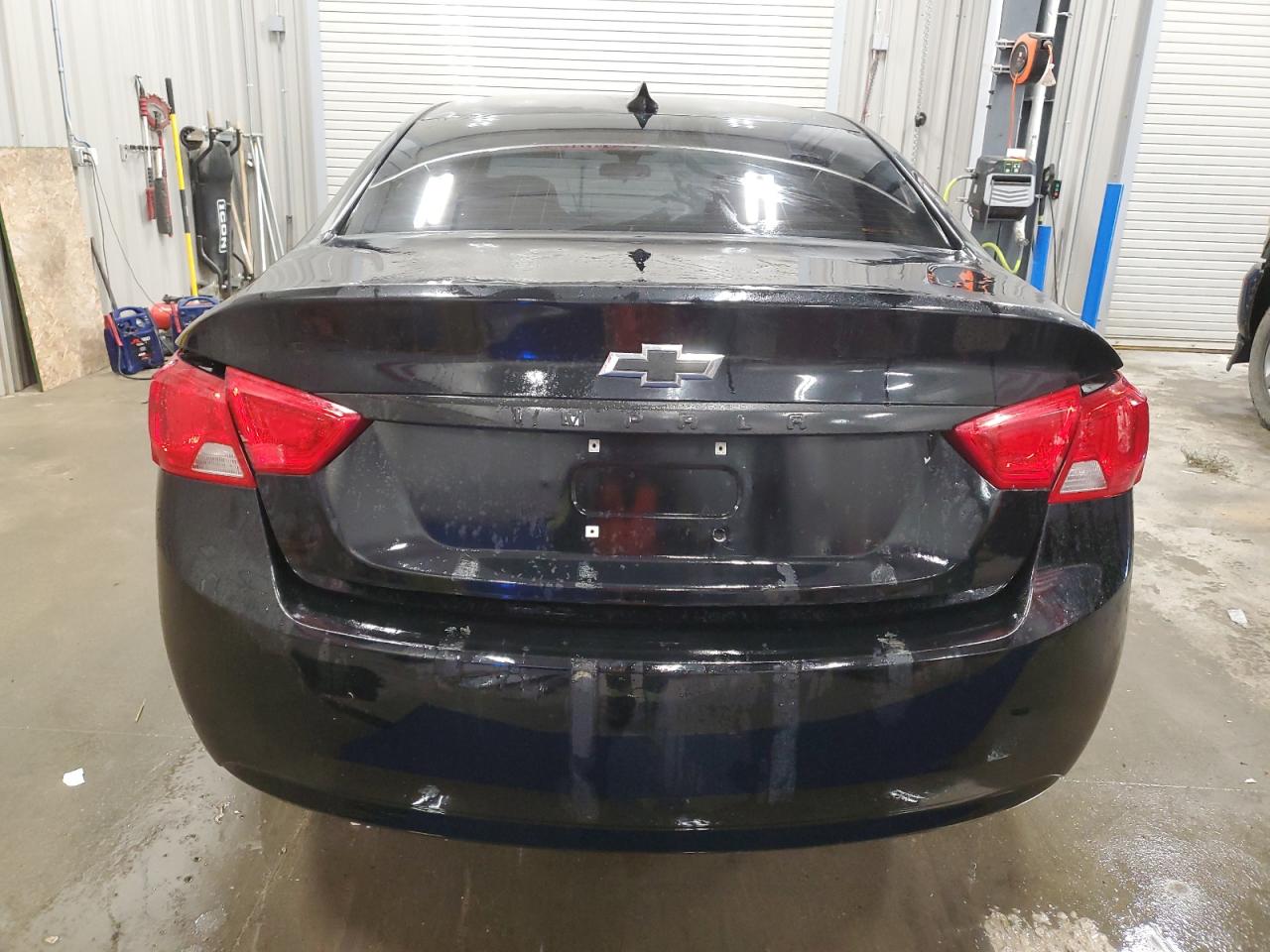 2017 Chevrolet Impala Lt VIN: 1G1105S38HU211498 Lot: 84023865