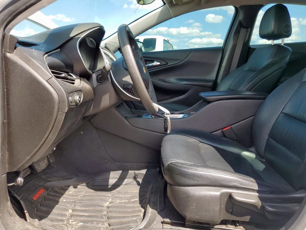 2019 Chevrolet Malibu Ls VIN: 1G1ZB5ST9KF210983 Lot: 84057805