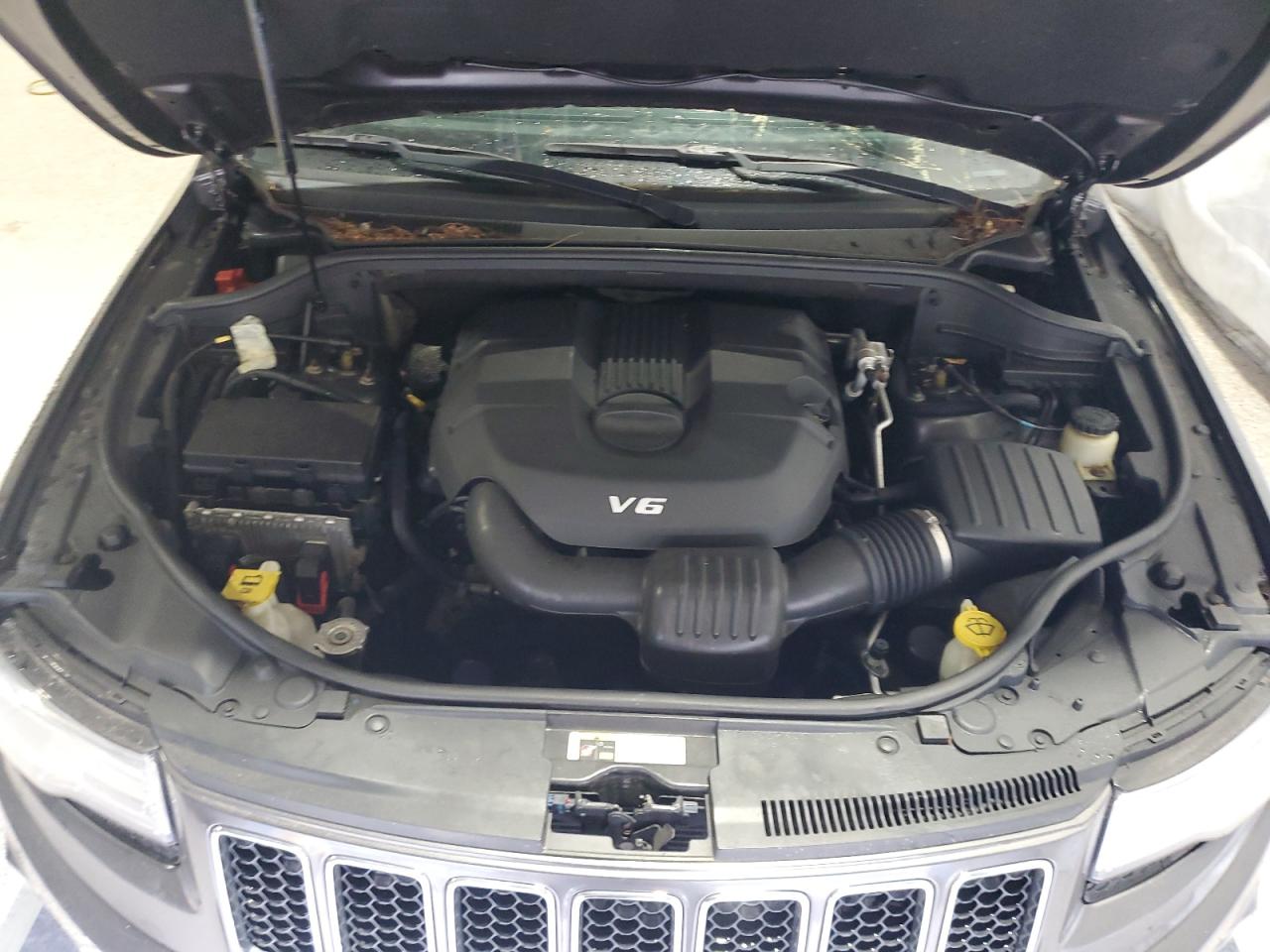 2014 Jeep Grand Cherokee Overland VIN: 1C4RJFCG2EC237773 Lot: 69275355