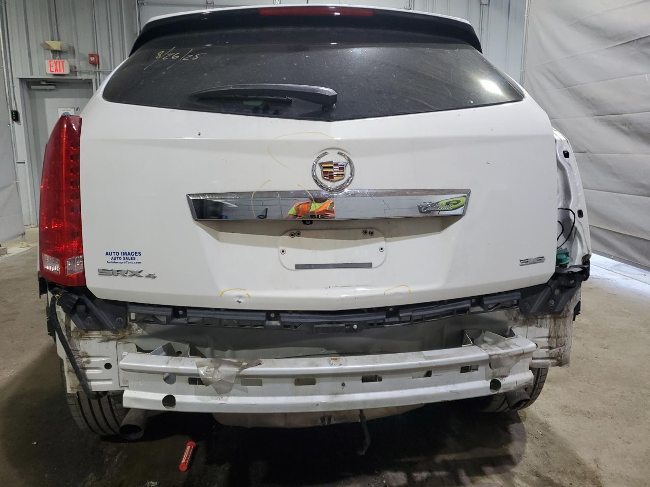 2015 Cadillac Srx Luxury Collection VIN: 3GYFNEE3XFS545582 Lot: 81403905