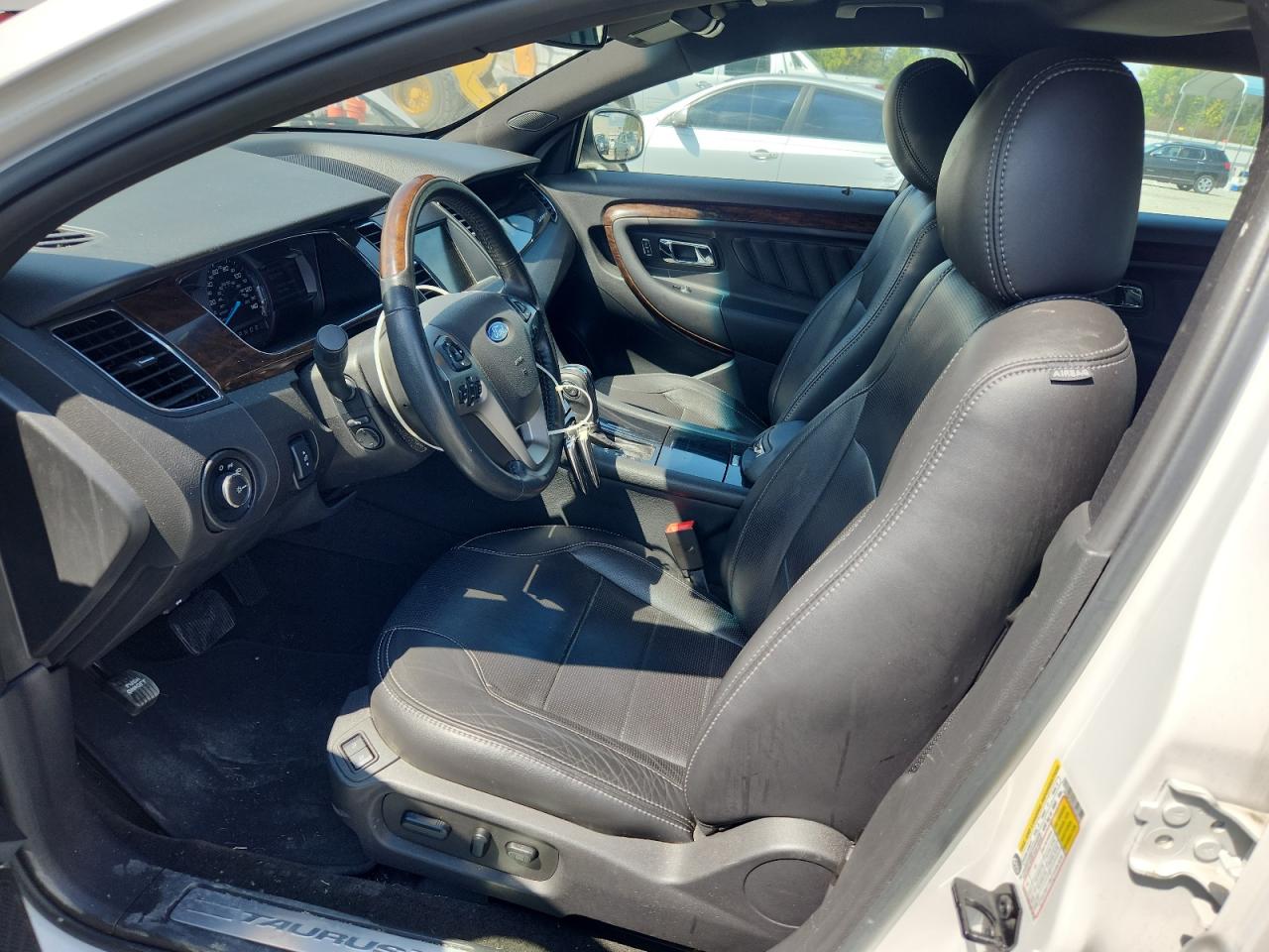 2013 Ford Taurus Limited VIN: 1FAHP2F83DG164143 Lot: 80728075