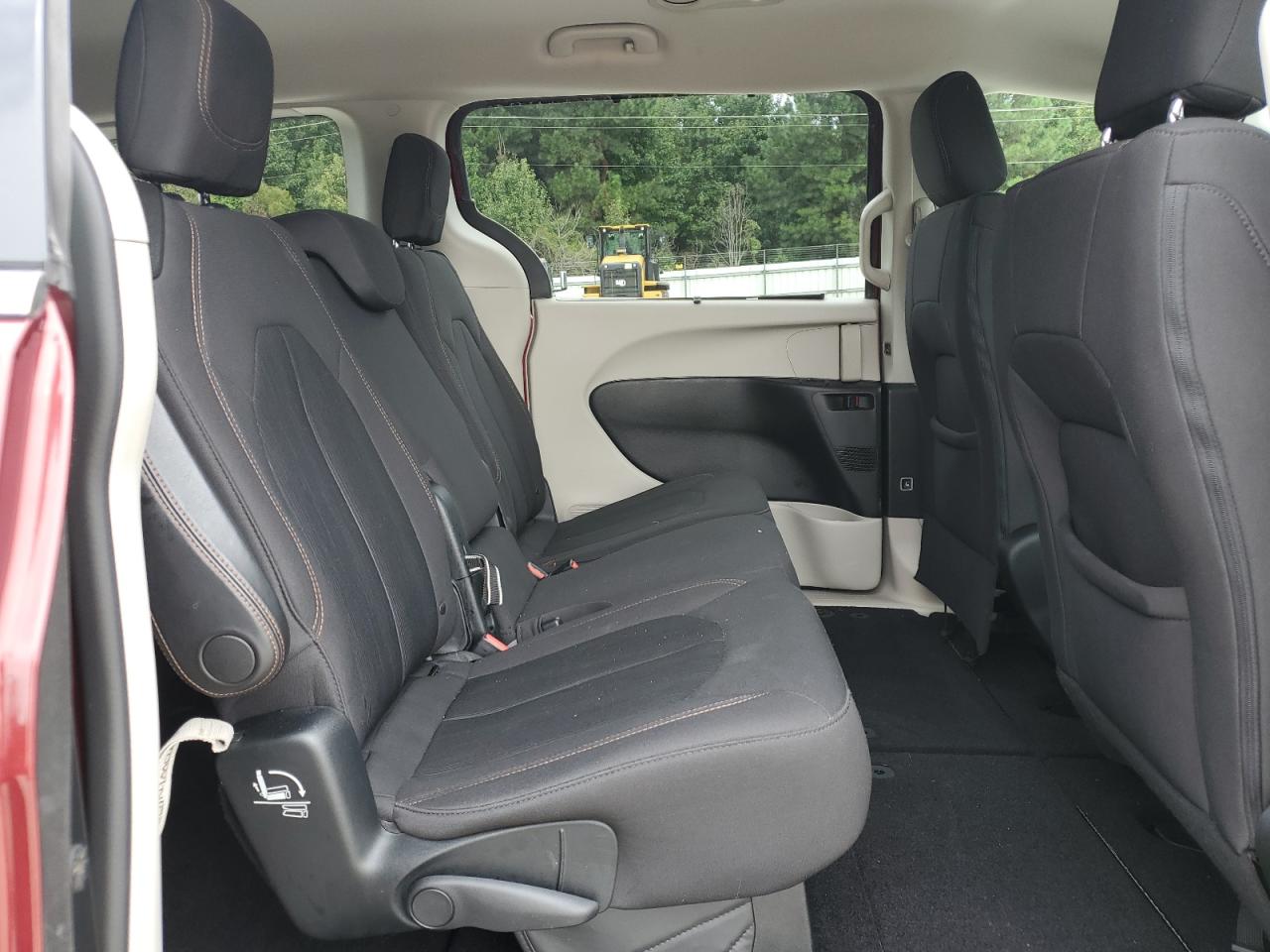 2018 Chrysler Pacifica Touring Plus VIN: 2C4RC1FG3JR123713 Lot: 84242005