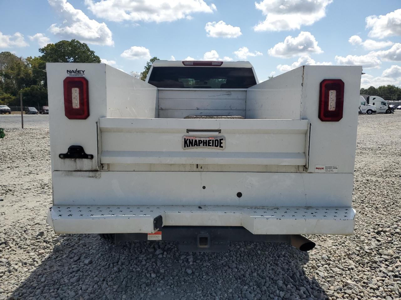 2023 GMC Sierra C2500 Heavy Duty VIN: 1GT18LE75PF204627 Lot: 82120275