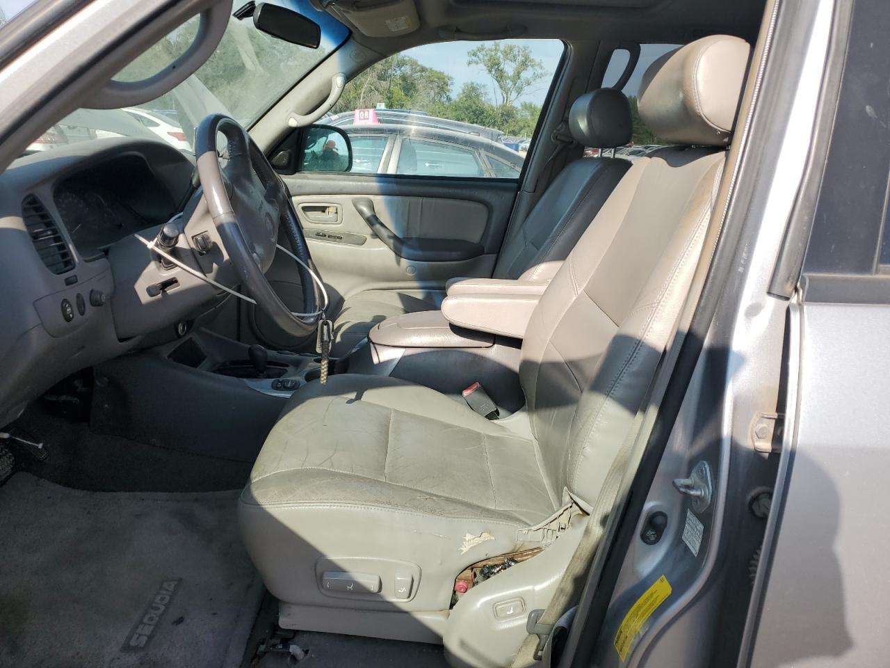 2002 Toyota Sequoia Limited VIN: 5TDBT48A72S131351 Lot: 71977545