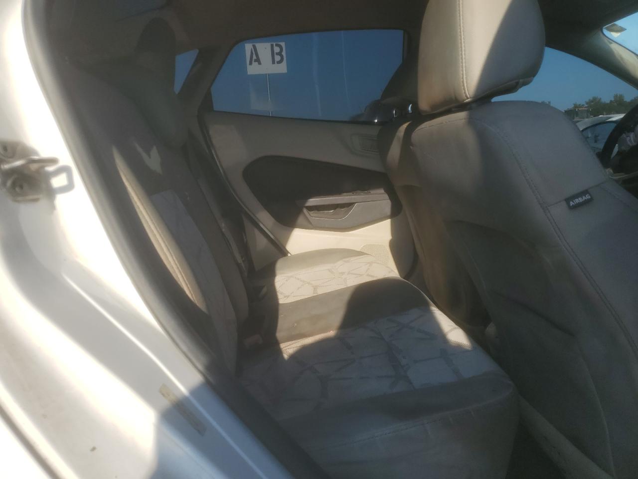 2013 Ford Fiesta Se VIN: 3FADP4BJ5DM220088 Lot: 71546655