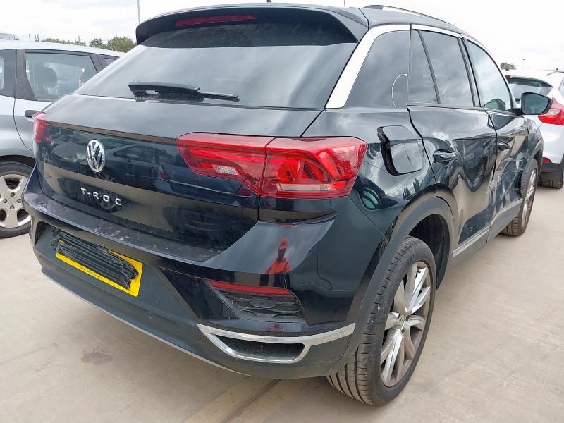 2019 VOLKSWAGEN T-ROC SEL TSI EVO S-A 