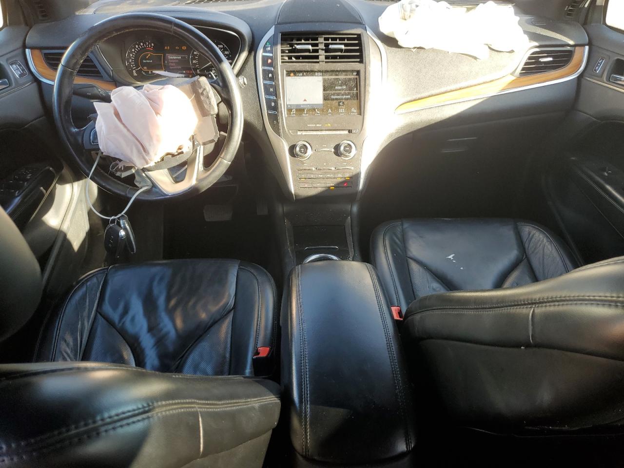 2017 Lincoln Mkc Select VIN: 5LMCJ2D92HUL08122 Lot: 84244775