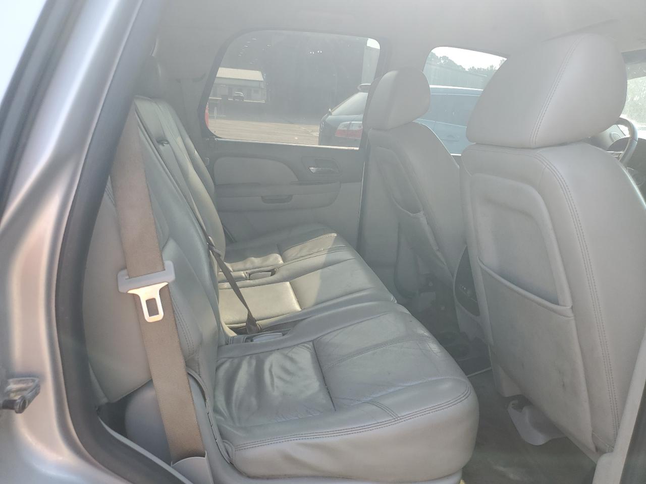 2010 Chevrolet Tahoe C1500 Lt VIN: 1GNMCBE31AR201885 Lot: 71674075