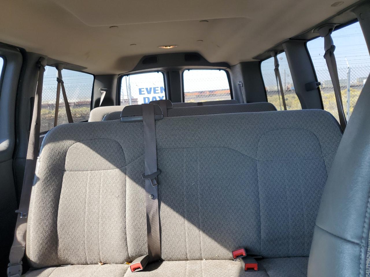 2018 Chevrolet Express G2500 Lt VIN: 1GAWGFFG0J1275465 Lot: 81442885