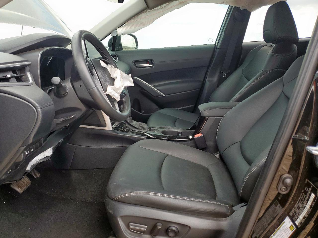 2024 Toyota Corolla Cross Xle VIN: 7MUDAAAG7RV082616 Lot: 84710335