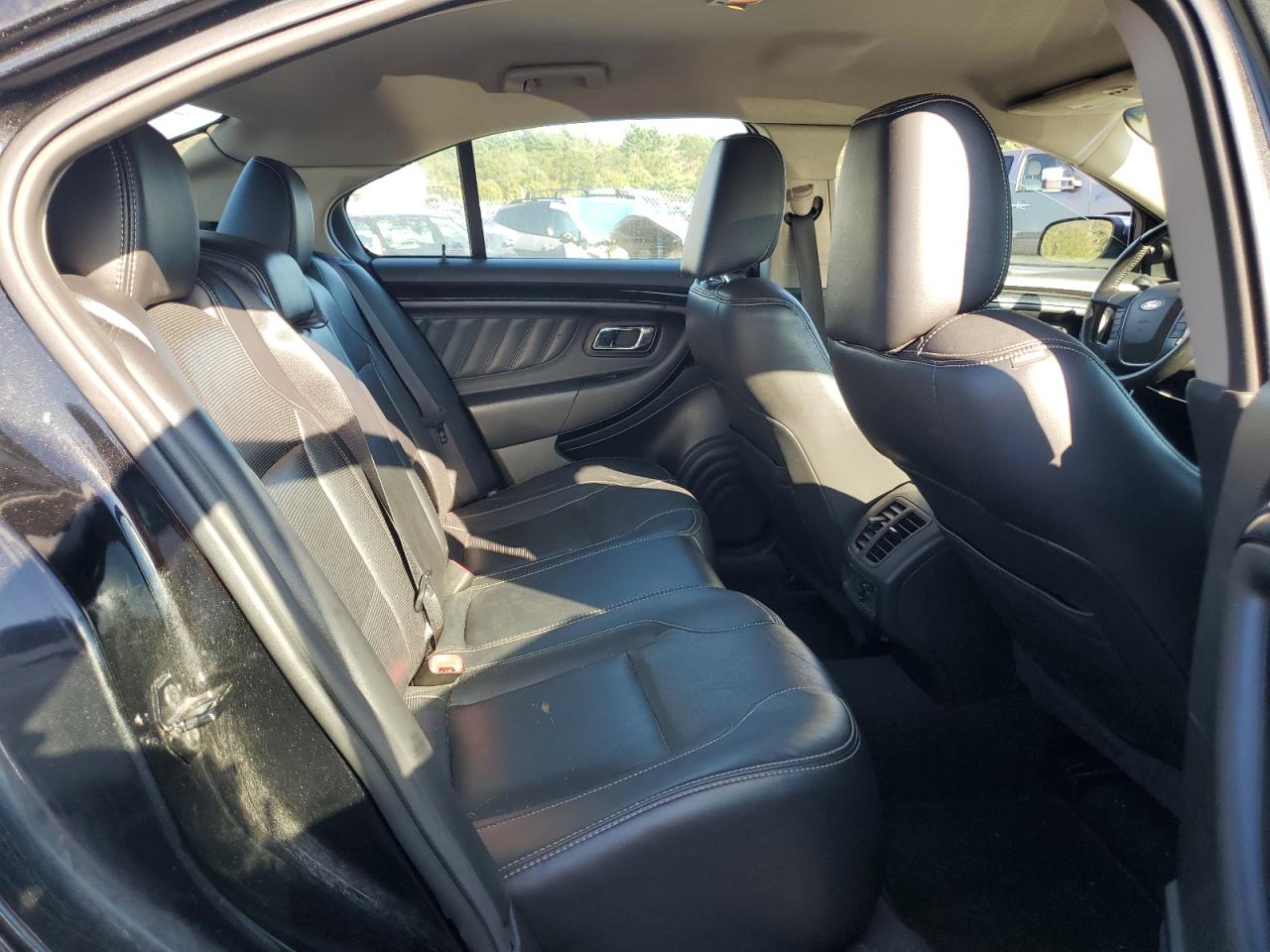 2011 Ford Taurus Limited VIN: 1FAHP2FW6BG105681 Lot: 80896195