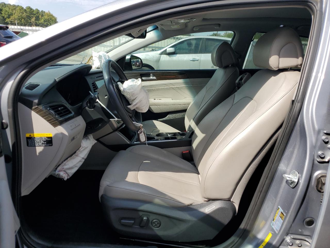 2016 Hyundai Sonata Sport VIN: 5NPE34AF8GH301605 Lot: 82050355