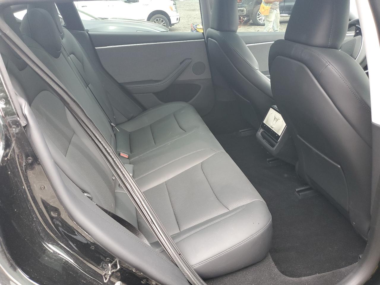 2024 Tesla Model 3 VIN: 5YJ3E1EA3RF739951 Lot: 84272765