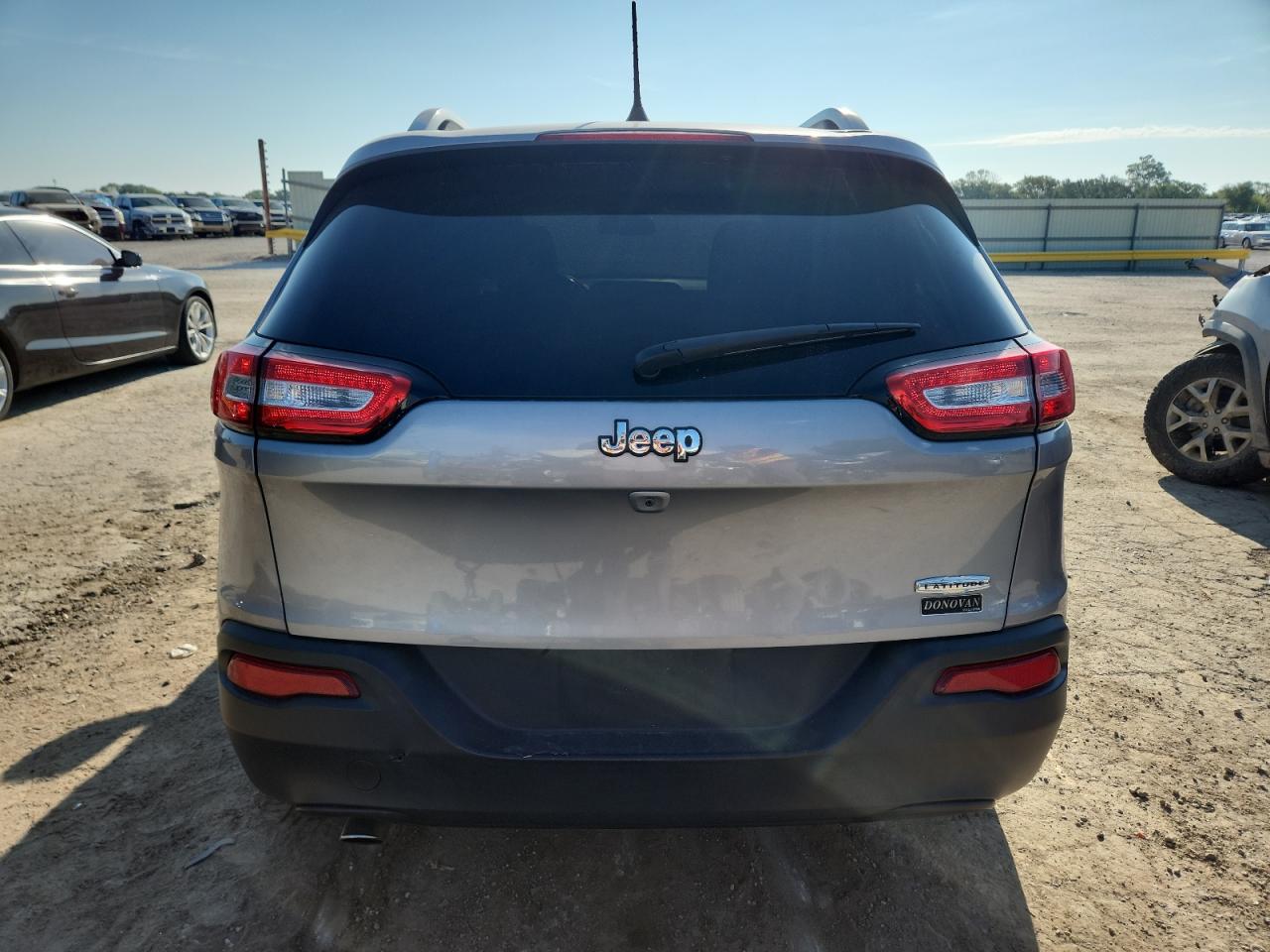 2017 Jeep Cherokee Latitude VIN: 1C4PJLCB7HW669644 Lot: 80222375