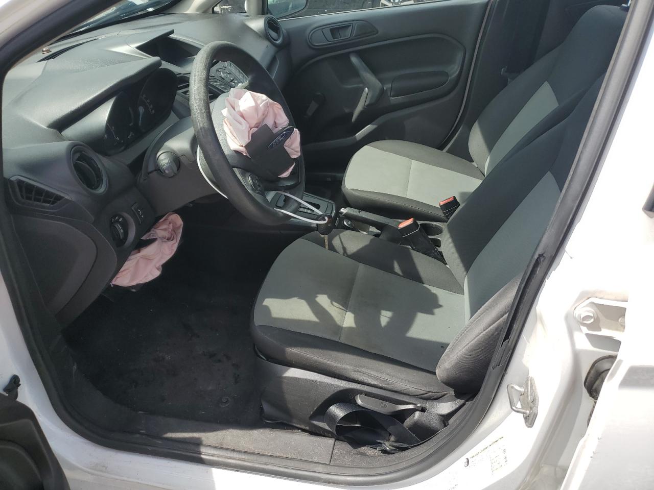 2016 Ford Fiesta S VIN: 3FADP4TJ9GM171299 Lot: 82109895