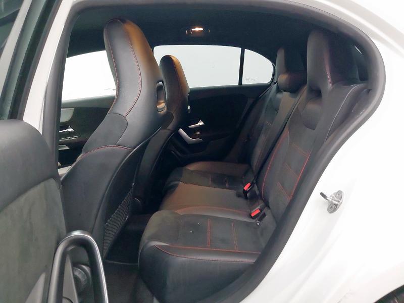 2023 MERCEDES-BENZ A 200 AMG LINE EXECUTIVE 