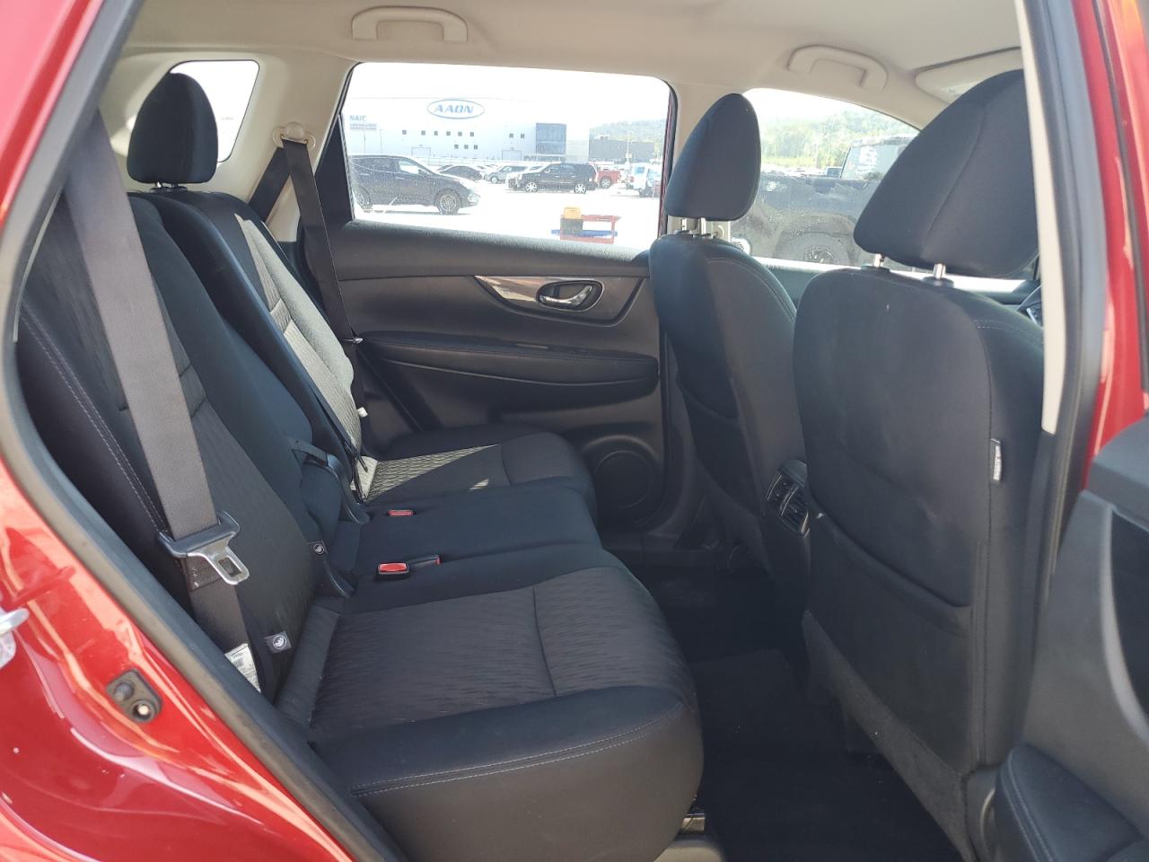 2017 Nissan Rogue S VIN: 5N1AT2MT2HC737363 Lot: 80537105