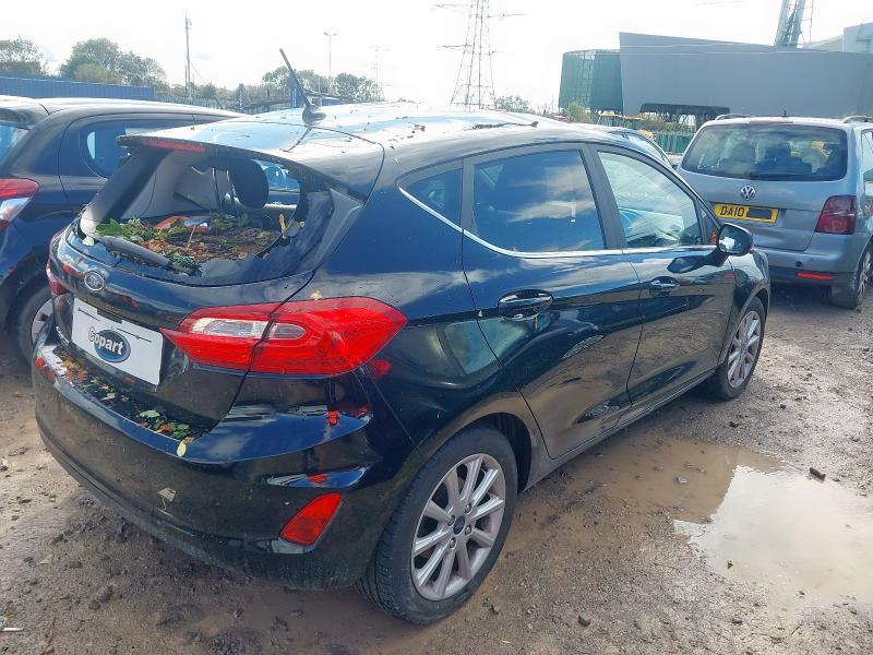 2018 FORD FIESTA TITANIUM TURBO 