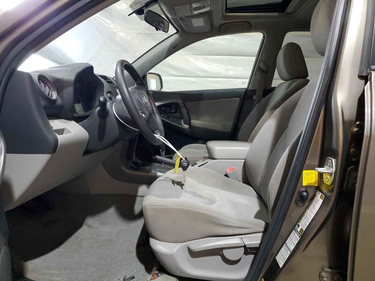 2011 Toyota Rav4 VIN: 2T3BF4DV6BW126043 Lot: 80610185