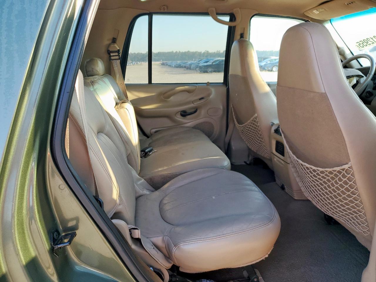 2001 Ford Expedition Eddie Bauer VIN: 1FMRU17L01LA85578 Lot: 71812955