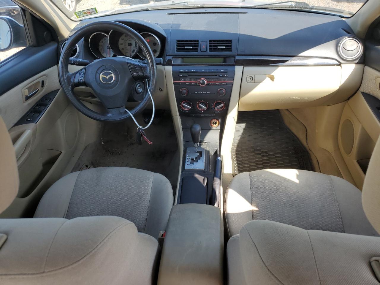 2008 Mazda 3 I VIN: JM1BK32G581842725 Lot: 70913575