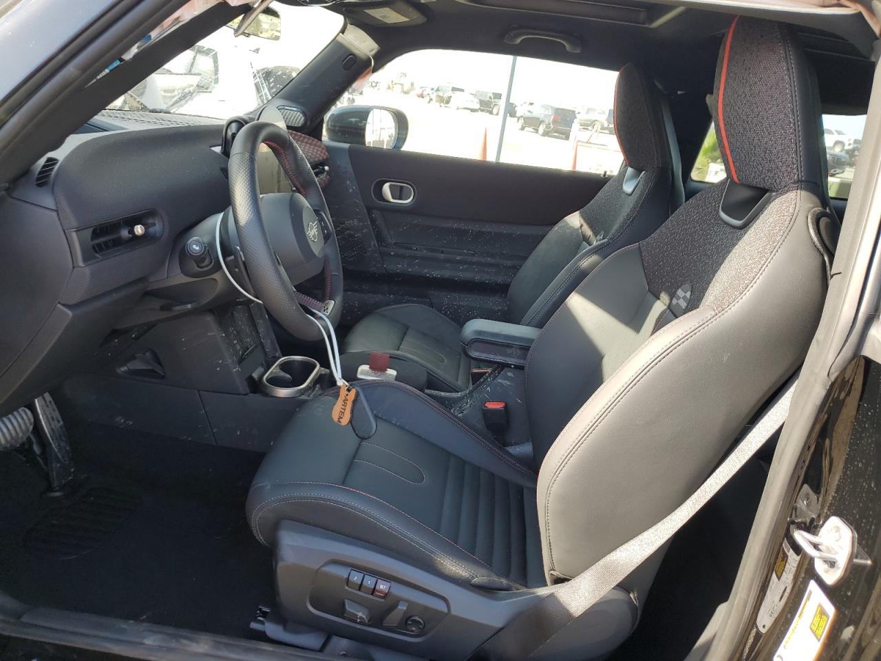 2025 Mini Cooper John Cooper Works VIN: WMW33GD07S2X31830 Lot: 81070305