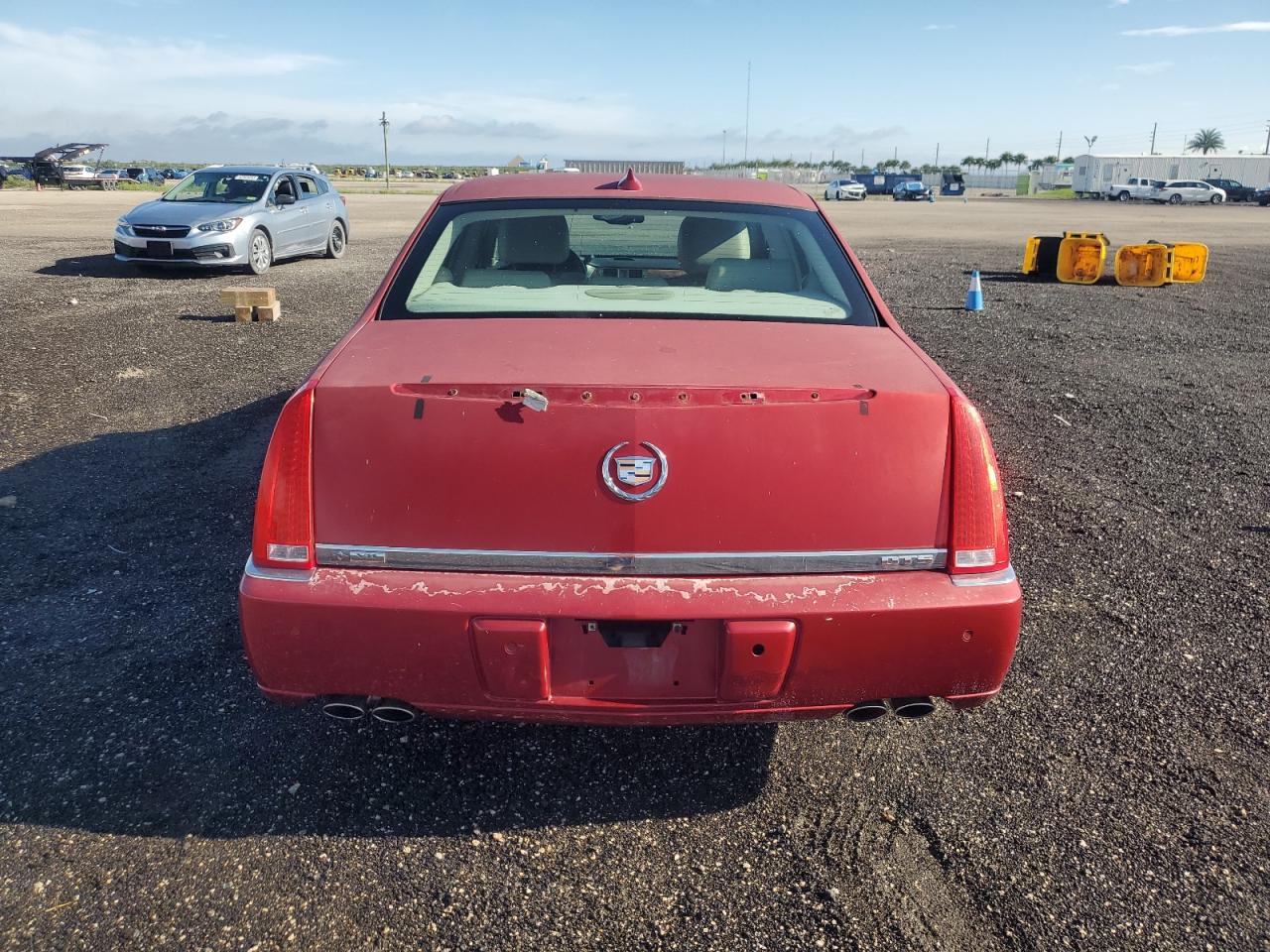 2009 Cadillac Dts VIN: 1G6KD57Y99U113735 Lot: 80004545