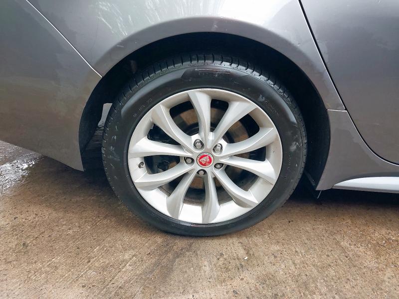 2016 JAGUAR XF R-SPORT D AUTO 2.0D [180] R-SPORT 4DR AUTO