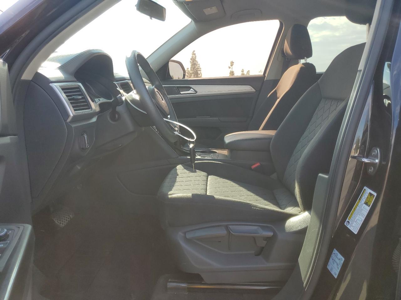 2018 Volkswagen Atlas S VIN: 1V2AR2CA6JC567807 Lot: 81568495