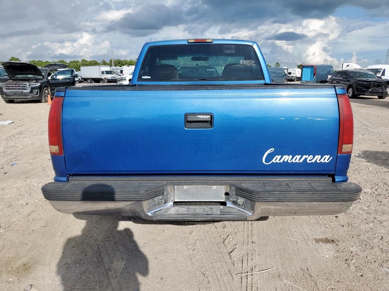 1997 Chevrolet Gmt-400 C1500 VIN: 1GCEC14M4VZ166802 Lot: 81727545
