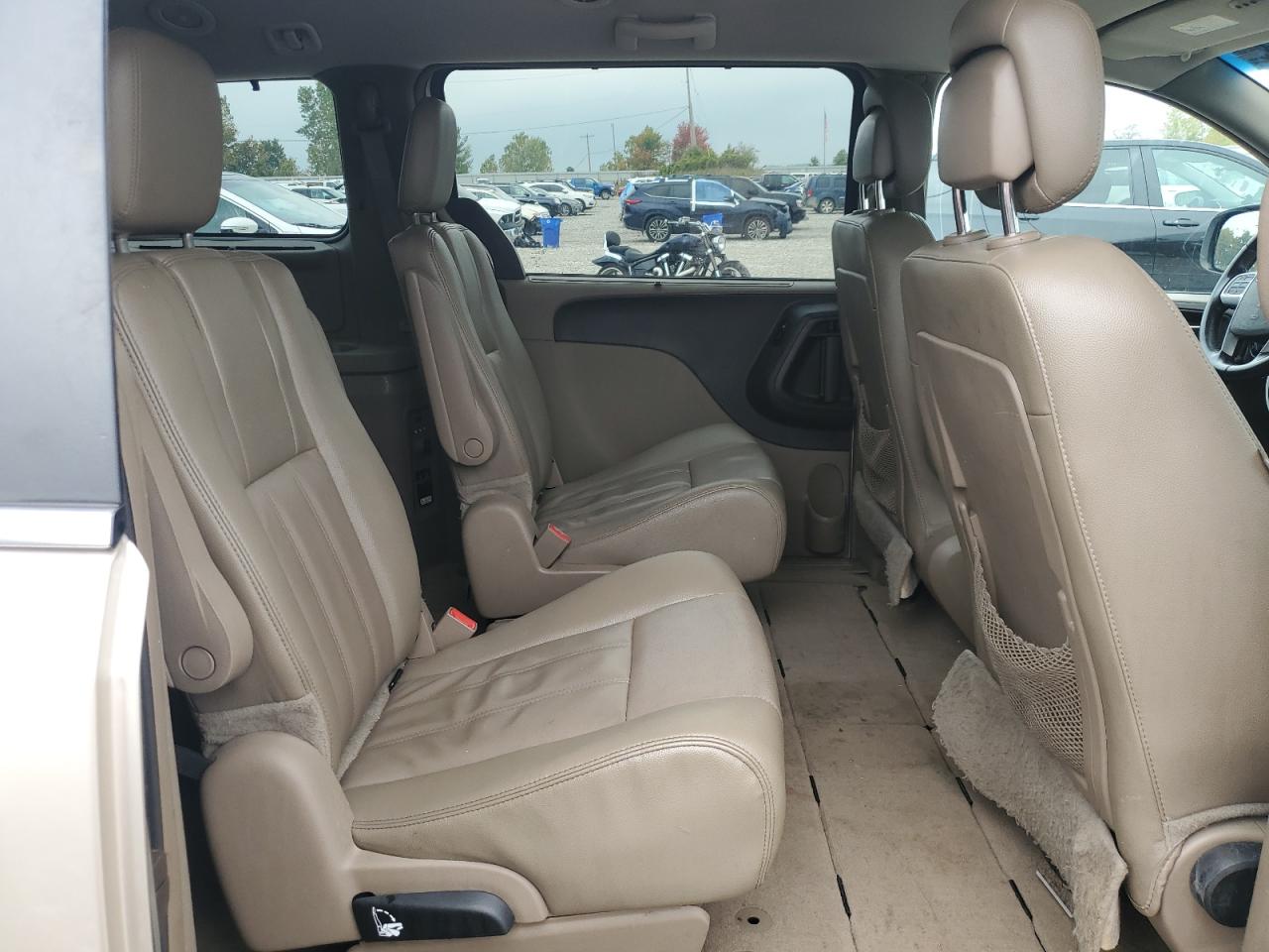 2014 Chrysler Town & Country Touring VIN: 2C4RC1BG1ER377772 Lot: 71538935