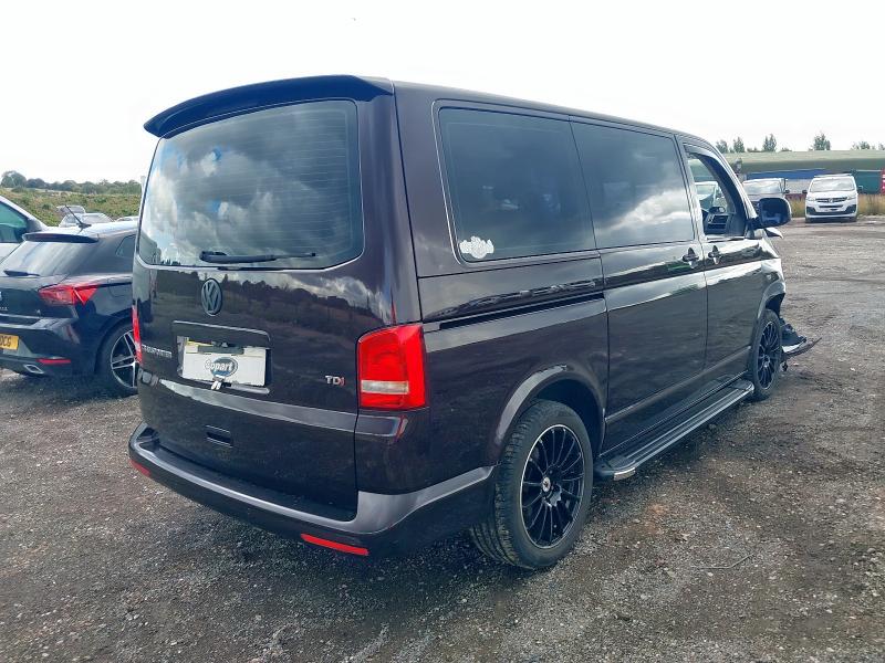 2015 VOLKSWAGEN TRANSPORTER SHUTTLE 2.0 TDI 140PS SE MINIBUS DSG