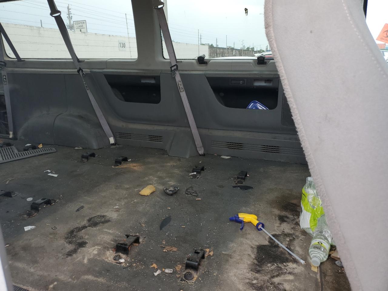 2004 Ford Econoline E350 Super Duty Wagon VIN: 1FBSS31L64HA32962 Lot: 80161095